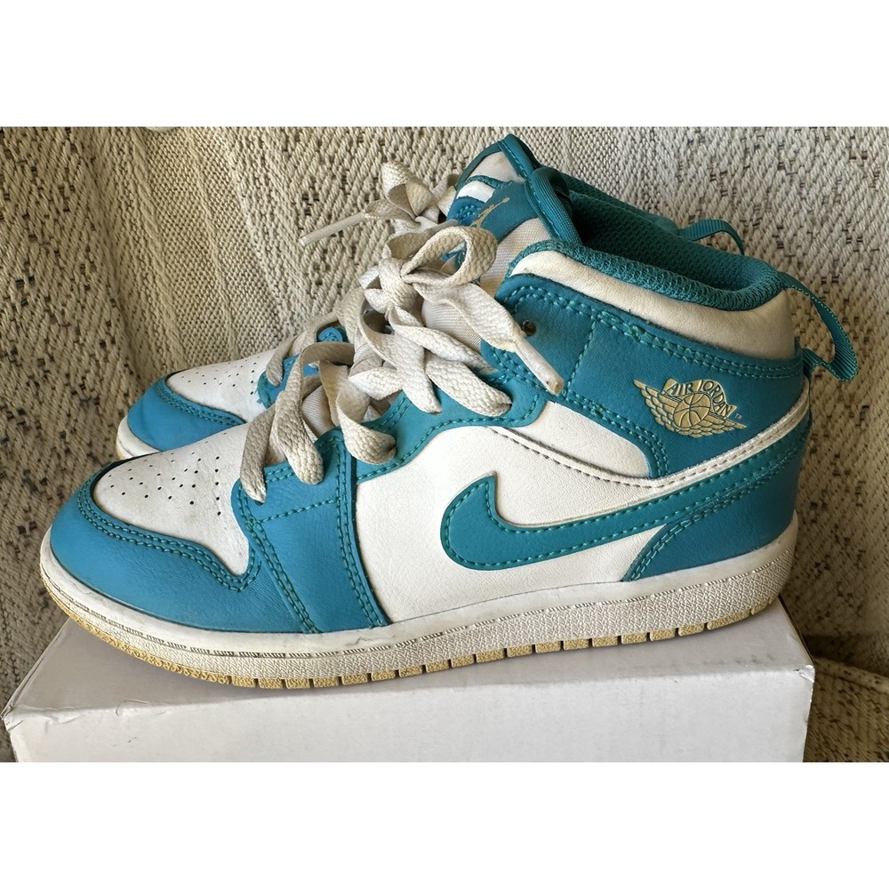 Air Jordan 1 Mid‎ Aquatone Youth 1Y Aquatone White DQ8424-400 Basketball